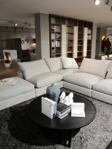 Selva_Arredamenti_Carlazzo_showroom_soggiorno