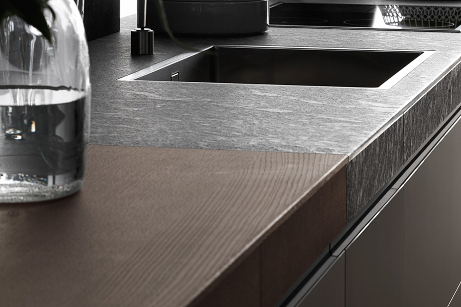 scegliere-il-piano-di-lavoro-cucina-valcucine