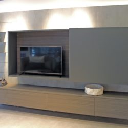 Mobili su misura: un sistema porta TV creato da Selva